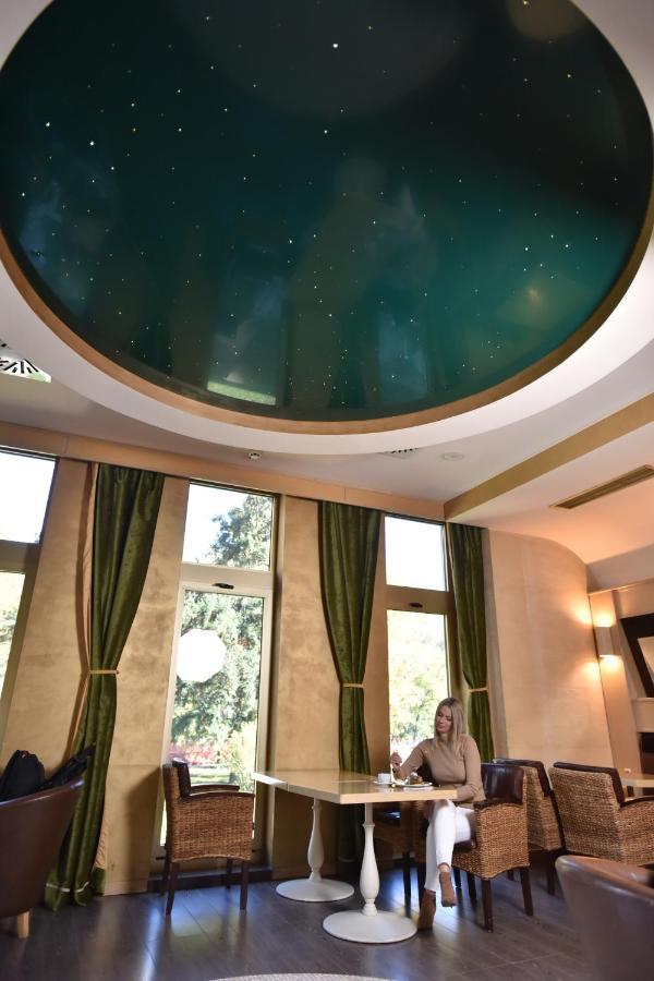 Hotel Park Ivanjica Zewnętrze zdjęcie