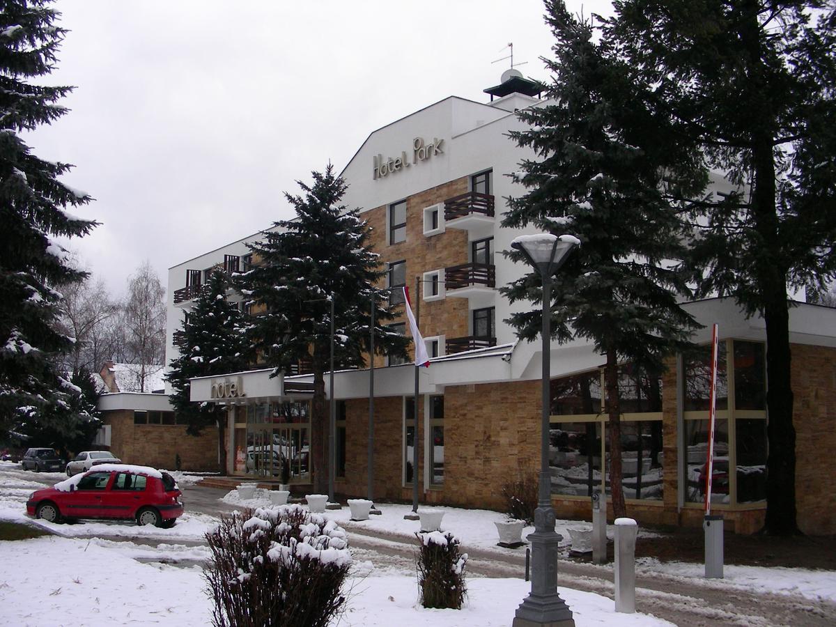 Hotel Park Ivanjica Zewnętrze zdjęcie